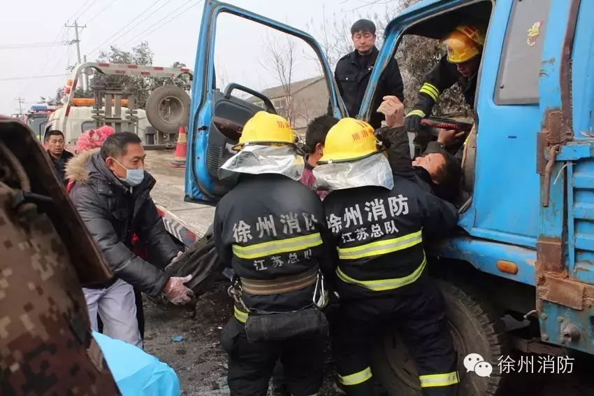 江苏徐州最新车祸，一场意外的警醒，江苏徐州车祸警醒，安全意识不可少